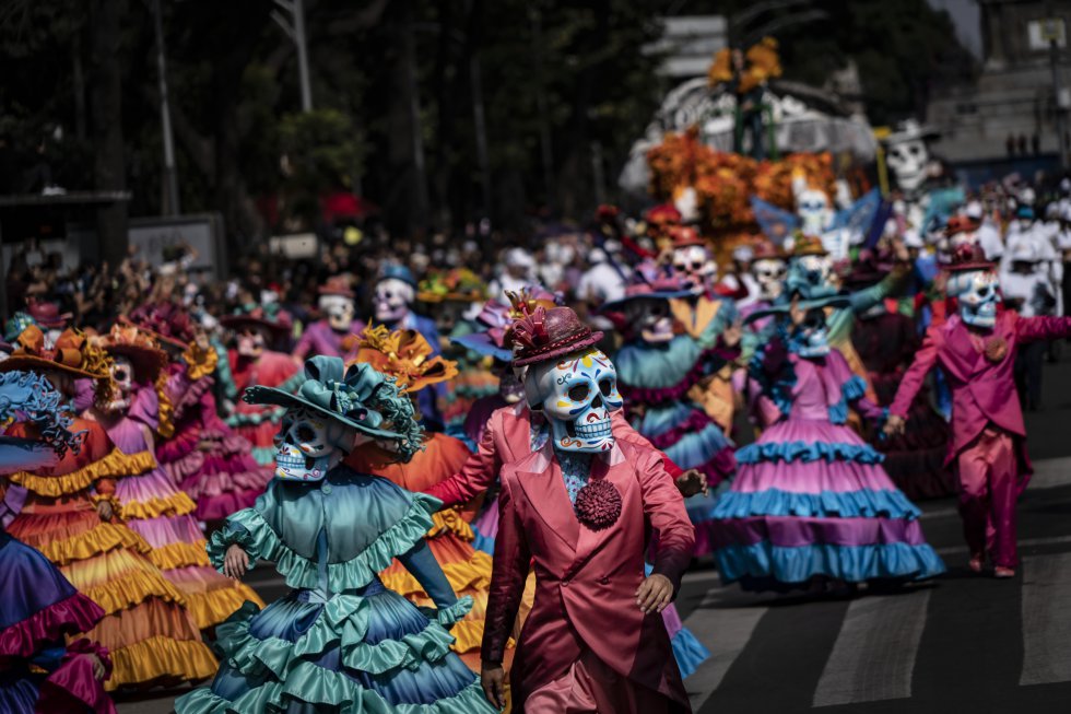 Un Xito El Regreso Del Desfile Internacional Del D A De Muertos En