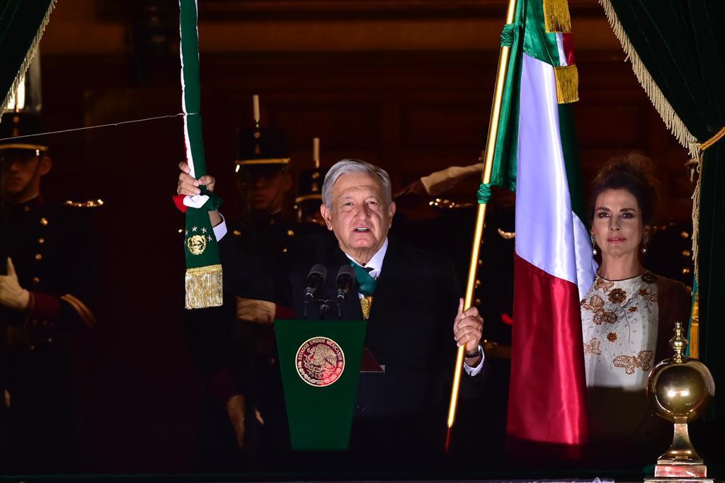 Con 20 Arengas Y Ante Un Zócalo Vacío Da Amlo Segundo Grito De Independencia El Democrata 3418