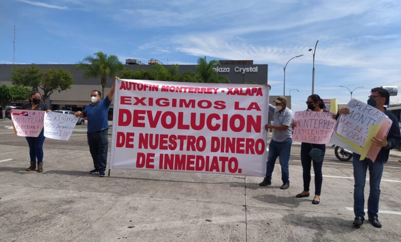 Defraudados de Autofin Monterrey-Xalapa, piden devolución de su dinero